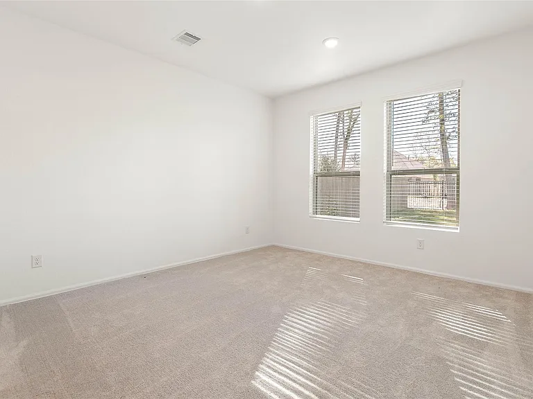 7594 Angels Landing Ln — Photo 16
