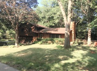 2208 Timberland Rd, Ames, IA 50014