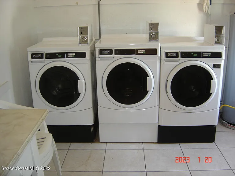 7801 Ridgewood Ave #24 — Photo 16