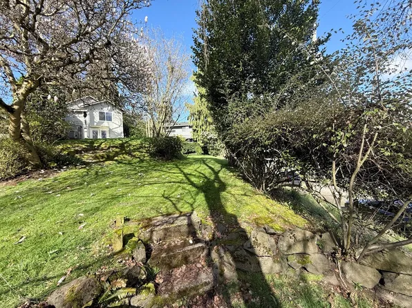 909 W Emerson St, Seattle, WA 98119