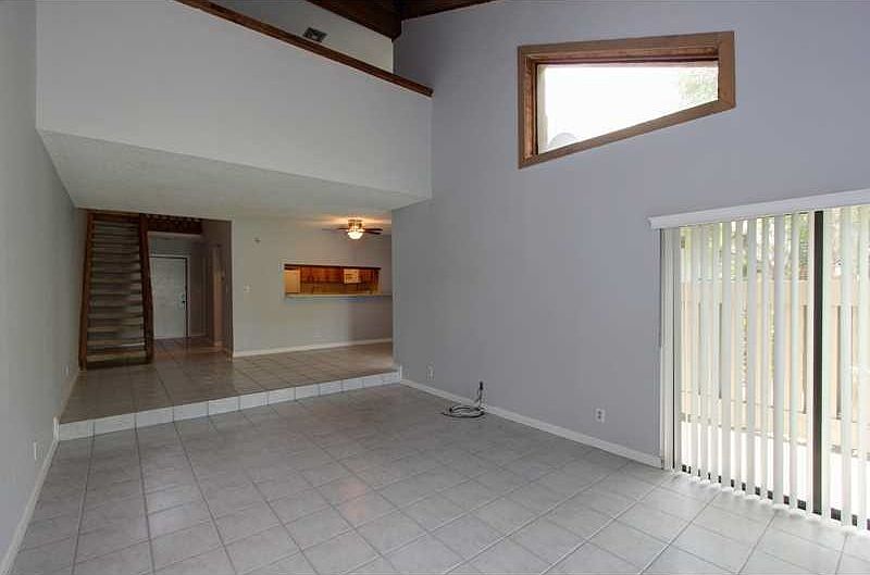 1st image of 9275 SW 1st St #607