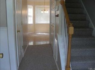 4 Round Spring Ln, Durham, NC 27712