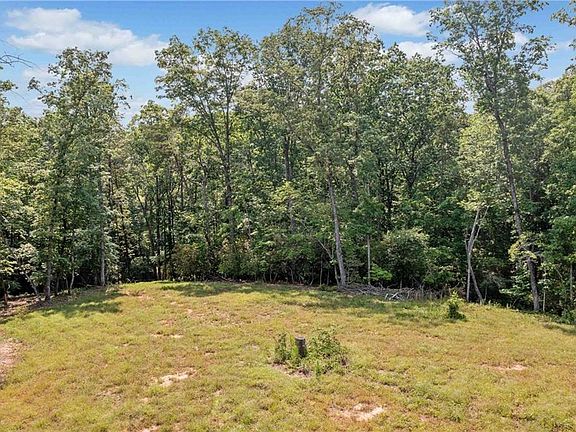 3rd image of 0 Hester Rd #2B