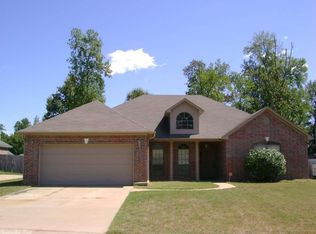 1809 Pleasant Pointe Cir, Bryant, AR 72022
