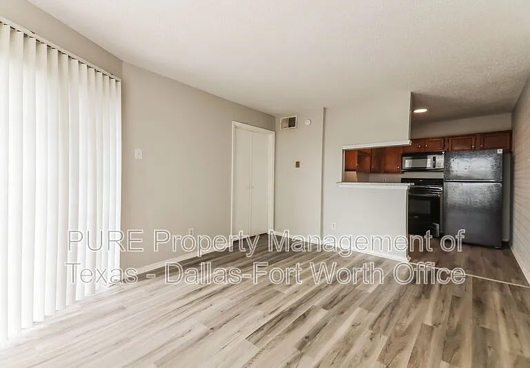 18333 Roehampton Dr #1032 — Photo 10