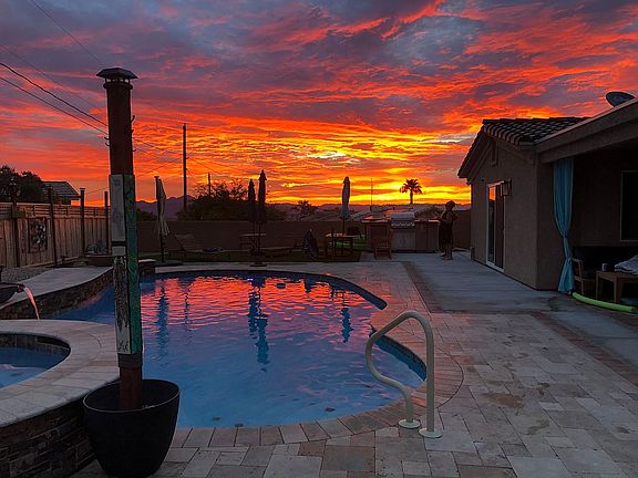 3rd image of 3482 Palo Verde Blvd N