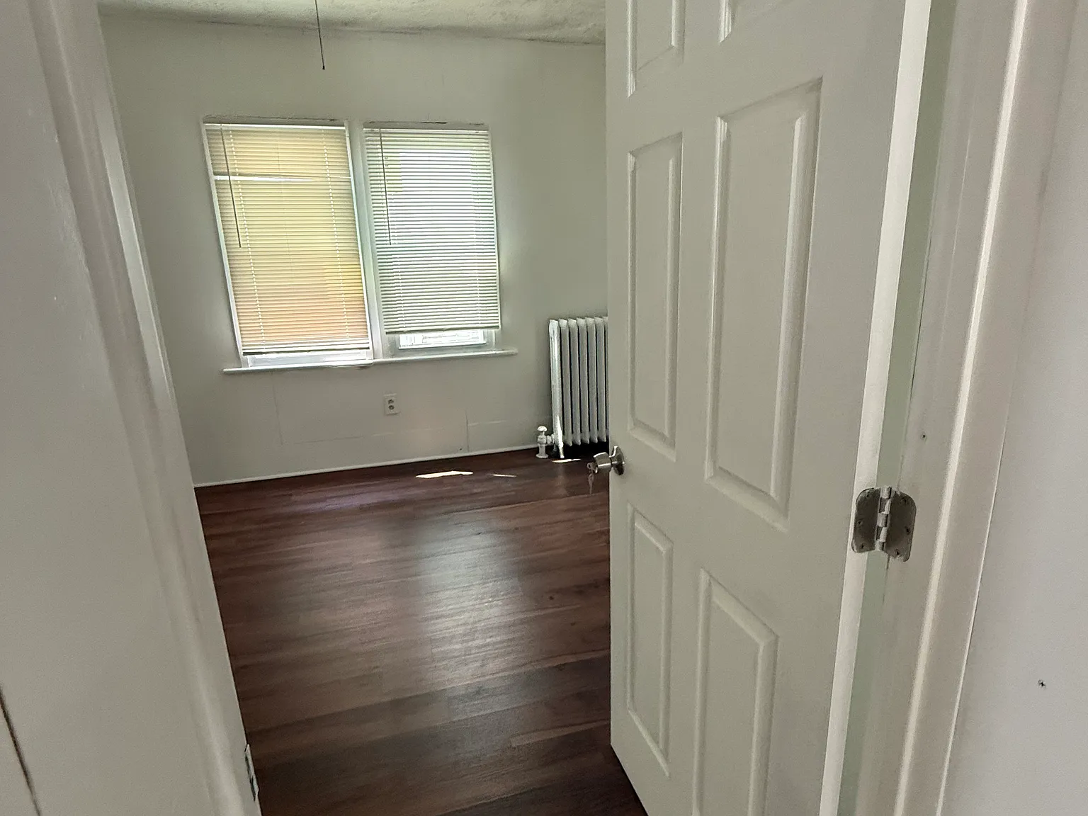 2528 Boulevard Ave — Photo 3