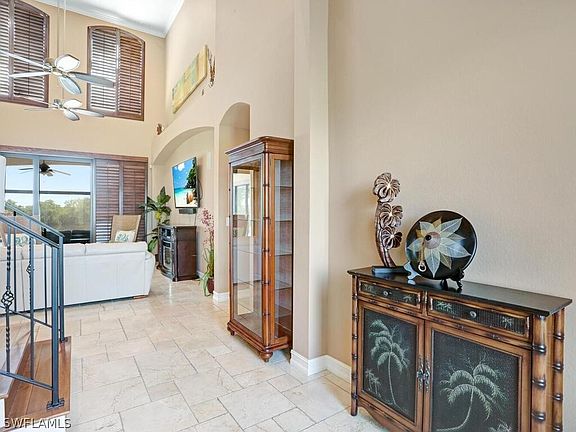 5th image of 2812 SW 29th Court Cpe