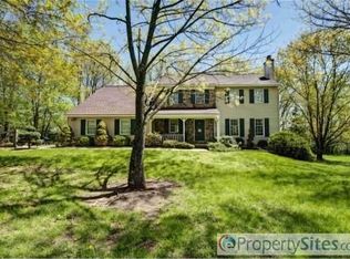 25 Layle Ln, Doylestown, PA 18901