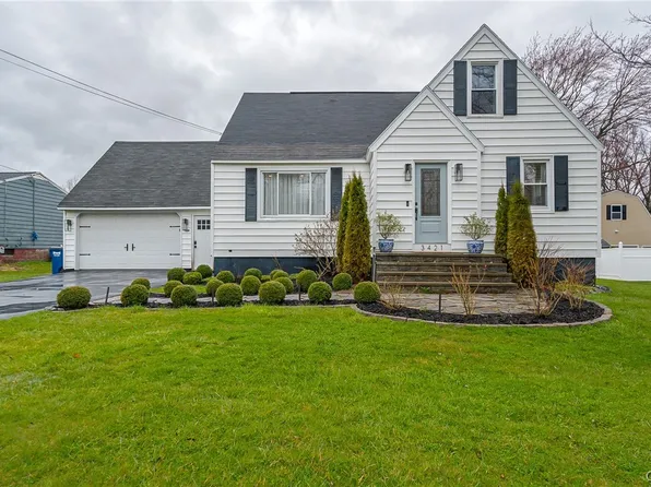 3421 Stiles Rd, Syracuse, NY 13209