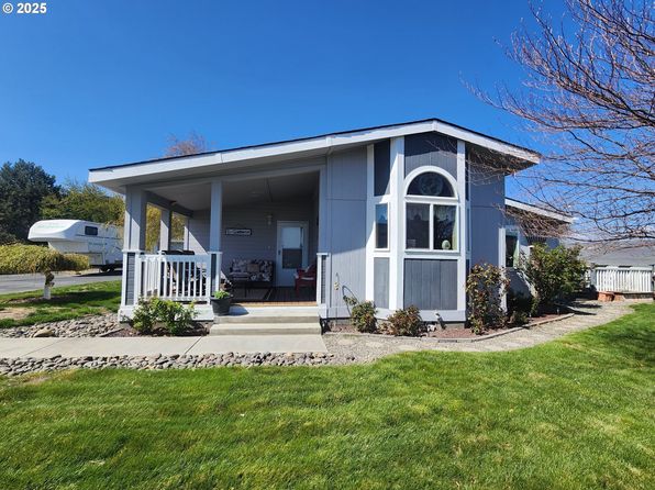 1105 Columbia View Dr, Arlington, OR 97812