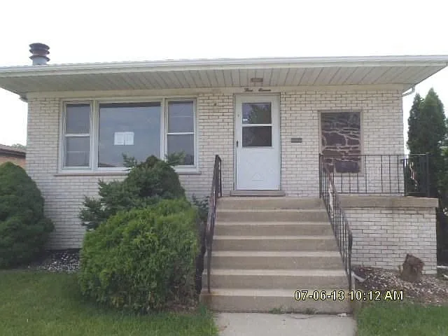 311 Manistee Ave photo 1