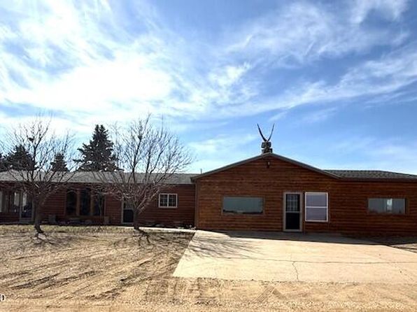 137-139 SW Lake Dr