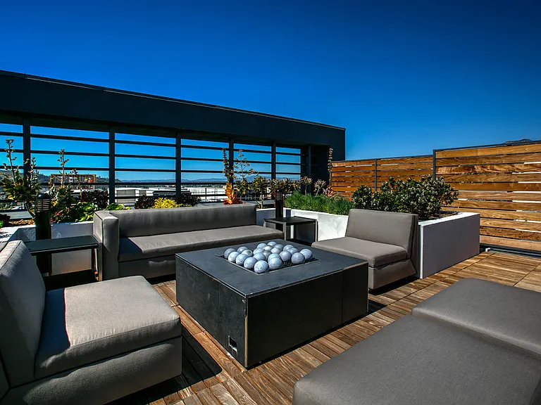 Skydeck Firepit and Lounge Area