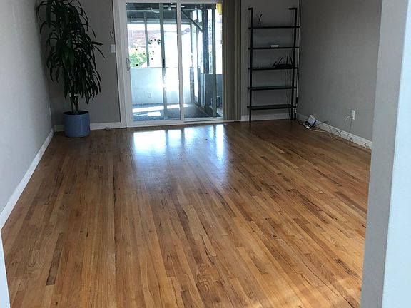 3rd image of 4929 Gaylord Dr