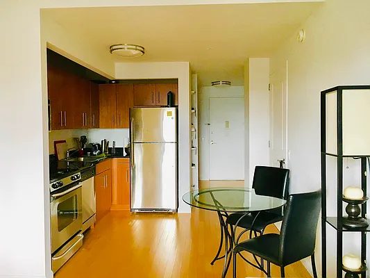 Rented by Level Group | media 21