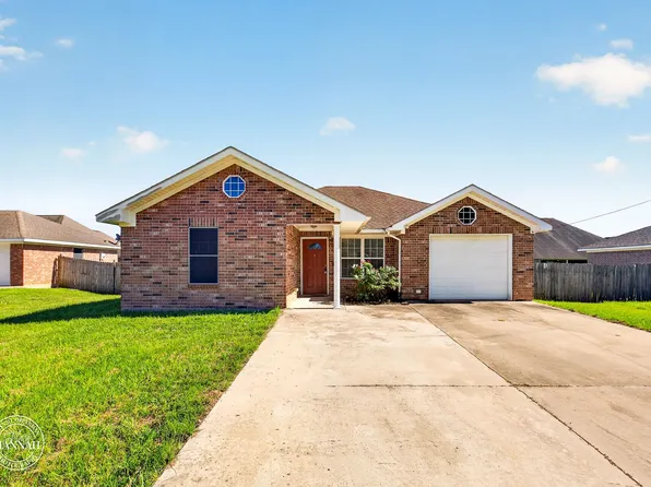 451 Kennie Rd, Shreveport, LA 71106
