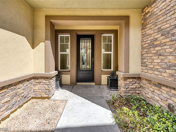 3rd image of 11280 Granite Ridge Dr Unit 1054