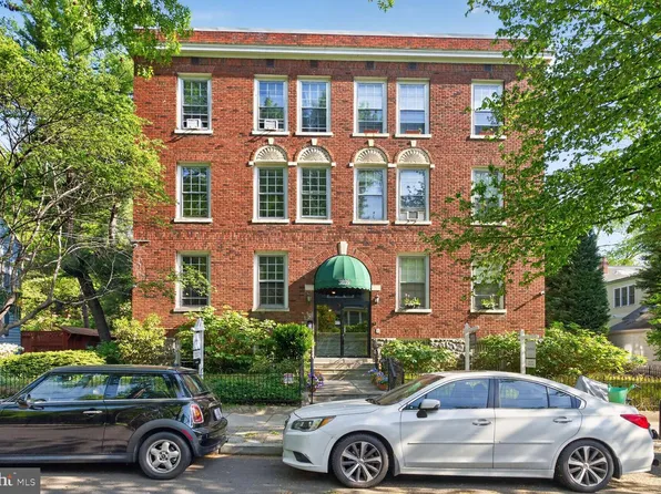 3039 Macomb St NW APT 16, Washington, DC 20008