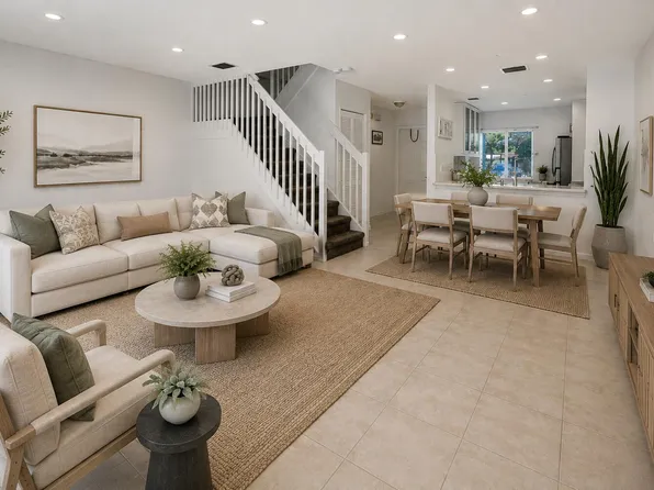 552 NW 208th Terrace, Pembroke Pines, FL 33029
