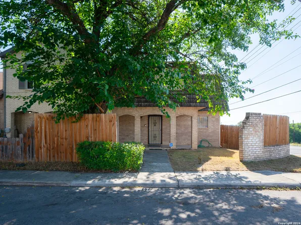 4400 Shakertown, San Antonio, TX 78238