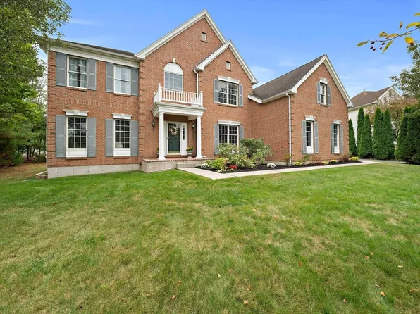 3 Cox Ln, Shrewsbury, MA 01545