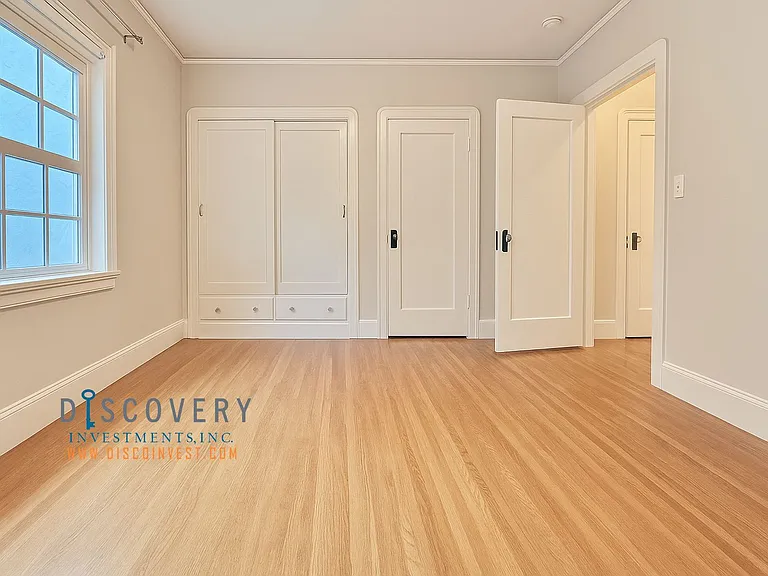 6301 Broadway Ter — Photo 20