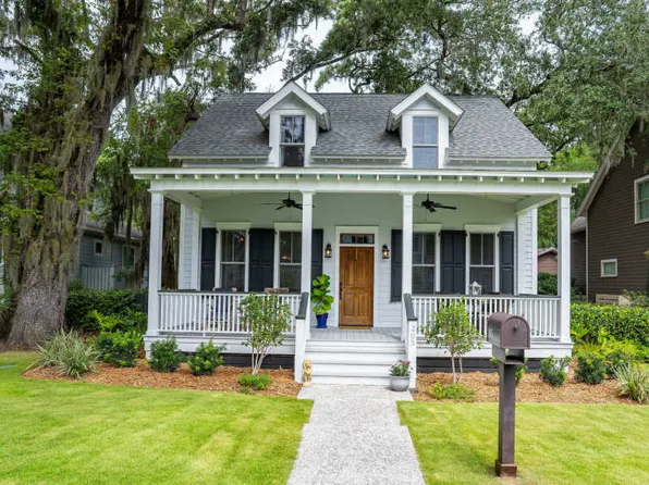 205 Sturdevant Dr, Beaufort, SC 29902