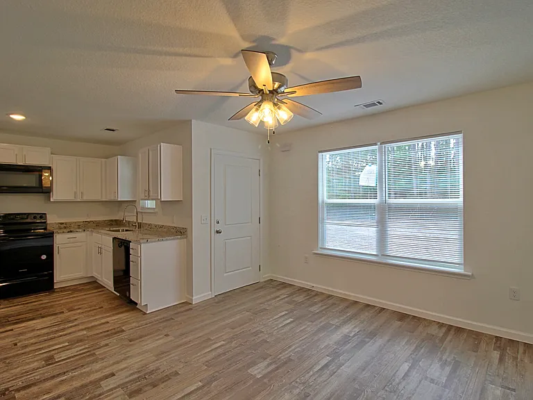 14003 Cecil Nobles Hwy #A — Photo 3