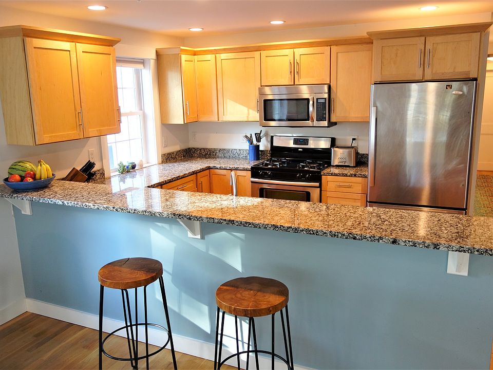 bar, kitchen