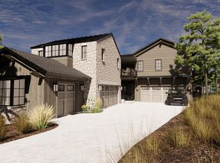 2741 Byrds View Dr #330, Flagstaff, AZ 86005