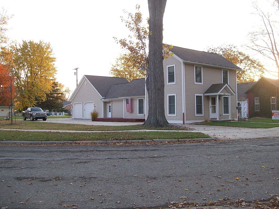 View of House and Driveway