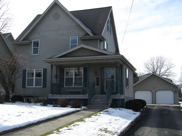 288 S 2nd St, Oakfield, WI 53065