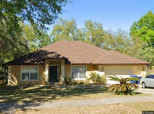 1332 Oak Valley Blvd, Minneola, FL 34715