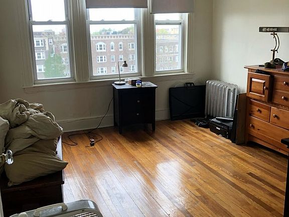4th image of 1626-1630 Commonwealth Ave #26