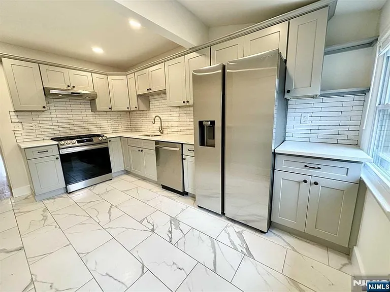 46 Brookfield Rd #2 — Photo 1