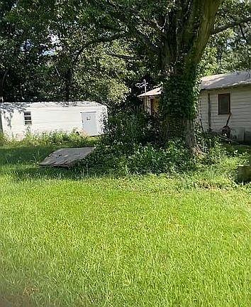 2nd image of 330 English Rd