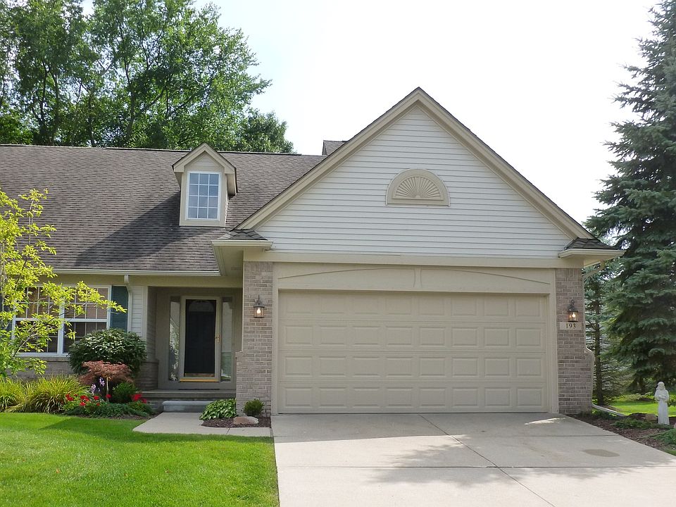 1st image of 193 Four Seasons Dr #1
