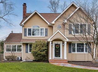 1545 Martine Ave, Scotch Plains, NJ 07076
