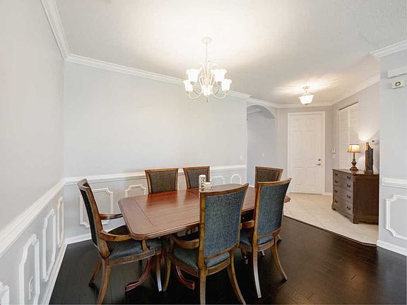 5th image of 12065 SW Knightsbridge Ln