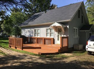 825 Barber Ave, Kalamazoo, MI 49001