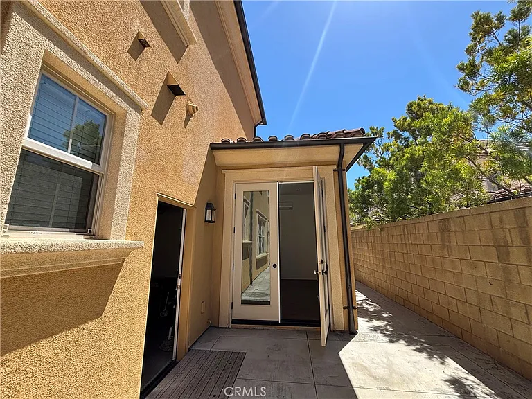 65 Berkshire Wood — Photo 18