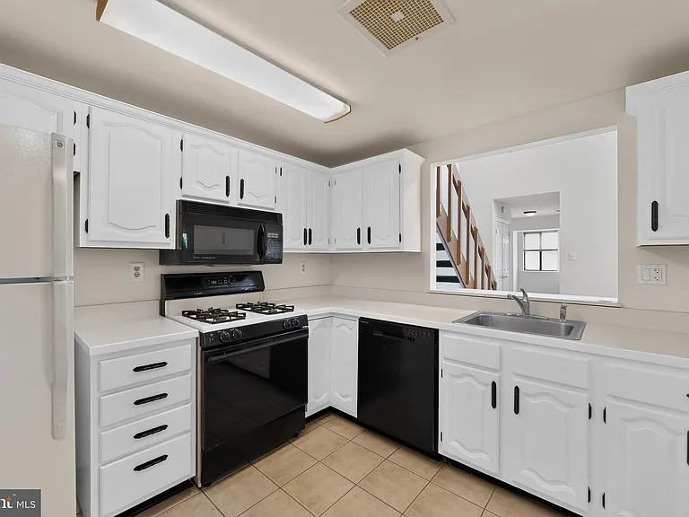 710 Mountainview Dr #710 — Photo 9
