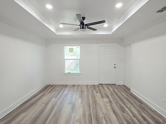 3rd image of 258 Ella Ln