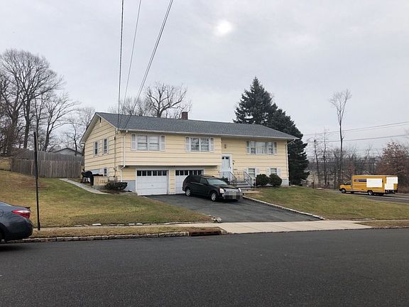 3rd image of 1 Ellison Ave