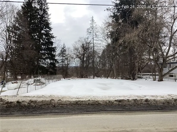 217 County Highway 20 #5, New Berlin, NY 13411