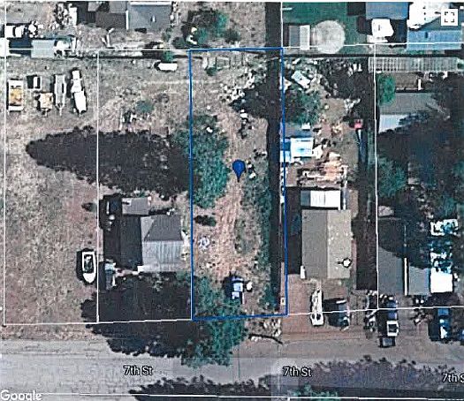 2nd image of 206 7th St