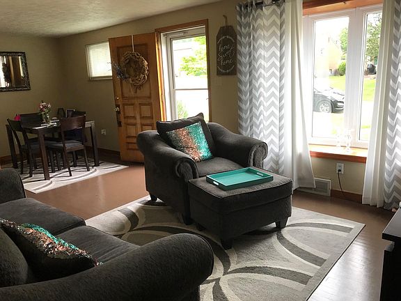 4th image of 431 Elaine Dr