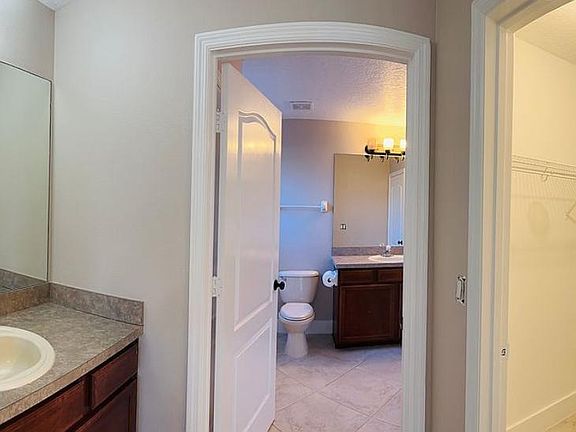 4th image of 14015 Deep Lake Dr