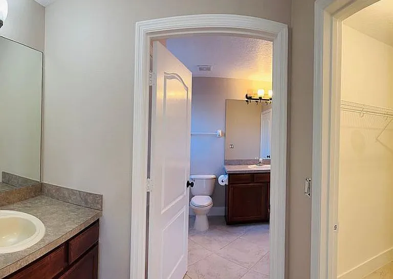 14015 Deep Lake Dr — Photo 4